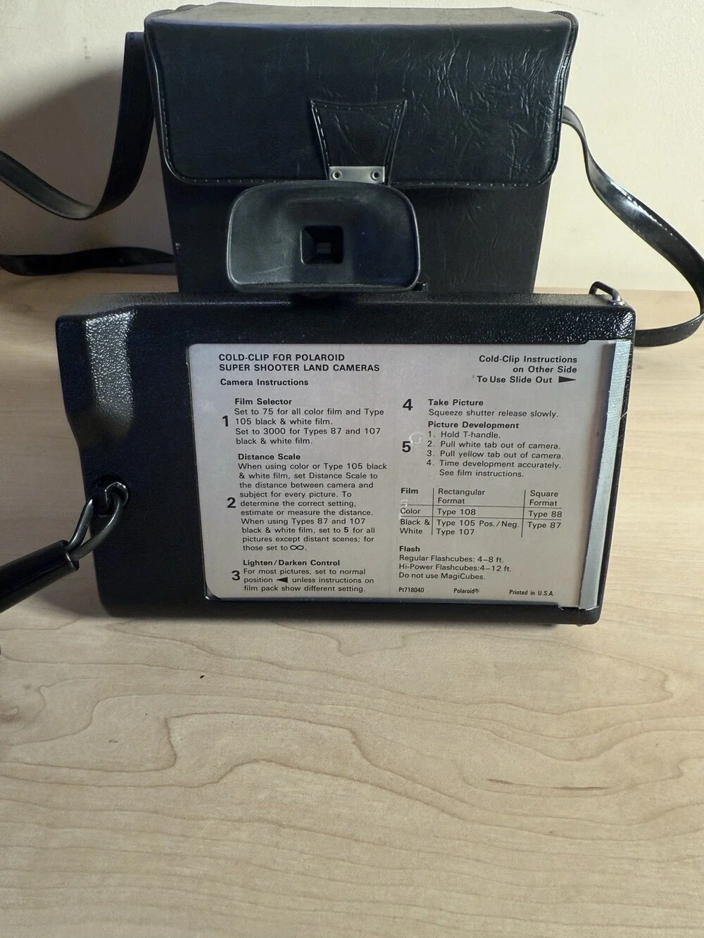 Polaroid Super Shooter Land Camera w/Carrying Case Untested Clean